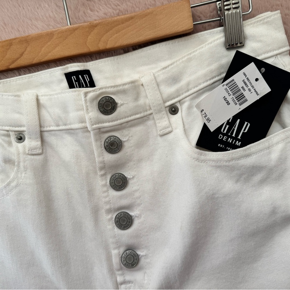 GAP White Denim Button-Fly Jeans